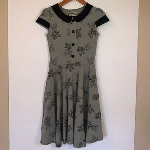 Effie’s Heart Retro Carrot Dress size Small